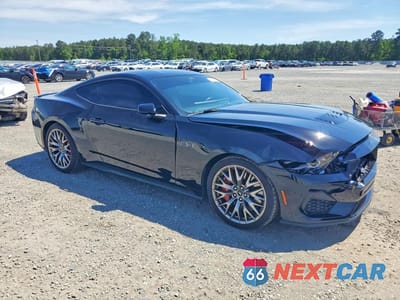 Czwarte zdjęcie samochodu z boku: 2024 FORD MUSTANG GT VIN:1FA6P8CF6R5430271 - miniatura