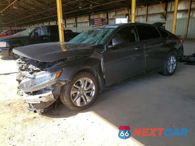 2018 HONDA ACCORD LX 1HGCV1F15JA233020 - główne zdjęcie licytacji z USA - miniatura