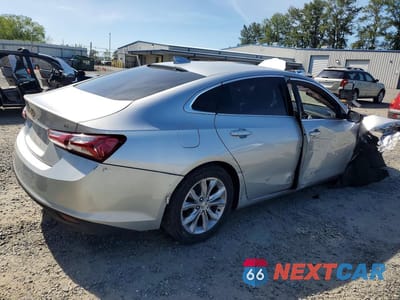 Trzecie zdjęcie samochodu z tyłu: 2020 CHEVROLET MALIBU LT VIN:1G1ZD5ST6LF031313 - miniatura