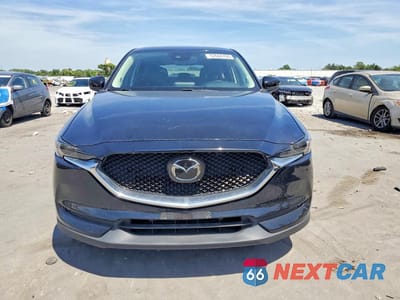 Piąte zdjęcie samochodu w środku: 2018 MAZDA CX-5 GRAND TOURING VIN:JM3KFADM4J0363940 - miniatura