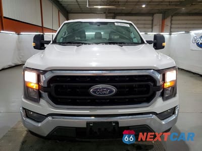 Piąte zdjęcie samochodu w środku: 2023 FORD F150 SUPERCREW VIN:1FTFW1E54PKD32038 - miniatura