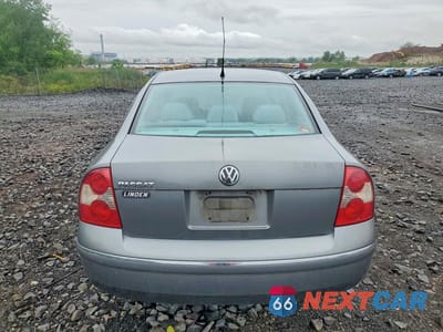 Zdjęcie 6 z 12 samochodu: 2002 VOLKSWAGEN PASSAT GLS VIN:WVWPD63B92P368223 - miniatura