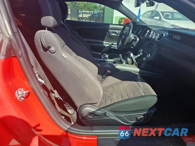 Piąte zdjęcie samochodu w środku: 2015 FORD MUSTANG GT VIN:1FA6P8CF0F5318688 - miniatura