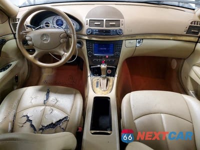 Zdjęcie 8 z 12 samochodu: 2007 MERCEDES-BENZ E 350 4MATIC VIN:WDBUF87X37X215146 - miniatura