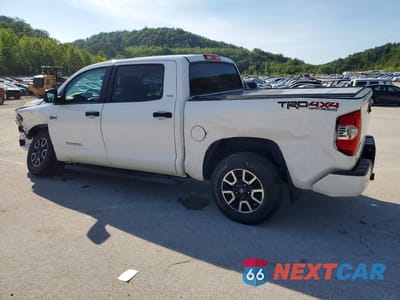 Drugie zdjęcie samochodu z przodu: 2018 TOYOTA TUNDRA CREWMAX SR5 VIN:5TFDW5F13JX693359 - miniatura