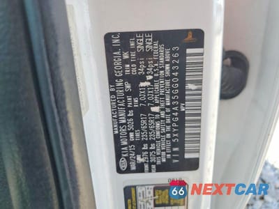 Zdjęcie 12 z 12 samochodu: 2016 KIA SORENTO LX VIN:5XYPG4A35GG043263 - miniatura