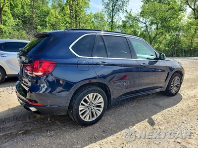 Trzecie zdjęcie samochodu z tyłu: 2016 BMW X5 XDRIVE50I VIN:5UXKR6C50G0J81358 - miniatura