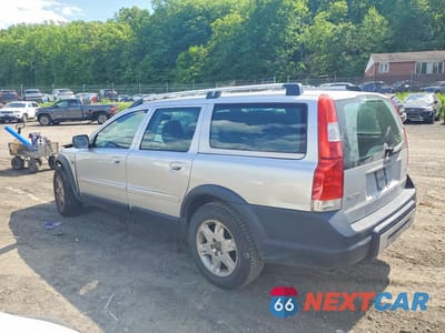 Drugie zdjęcie samochodu z przodu: 2005 VOLVO XC70 VIN:YV1SZ592651197560 - miniatura