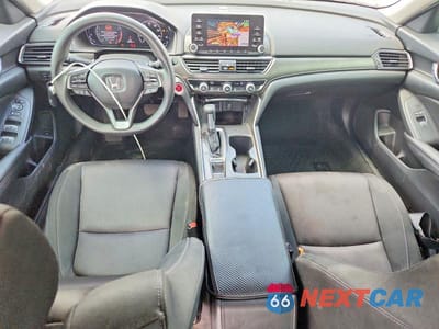 Zdjęcie 8 z 12 samochodu: 2019 HONDA ACCORD LX VIN:1HGCV1F18KA125931 - miniatura