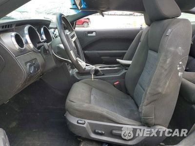 Zdjęcie 7 z 12 samochodu: 2008 FORD MUSTANG VIN:1ZVHT80N985146915 - miniatura