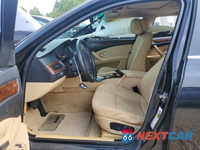 Zdjęcie 7 z 12 samochodu: 2008 BMW 528 I VIN:WBANU535X8C110611 - miniatura