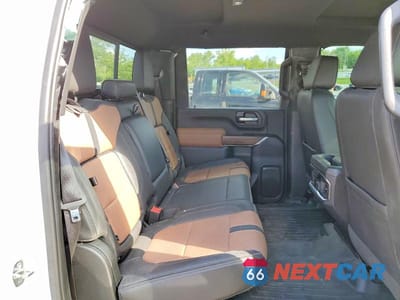 Zdjęcie 10 z 12 samochodu: 2023 CHEVROLET SILVERADO K3500 HIGH COUNTRY VIN:1GC4YVEY8PF155330 - miniatura