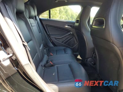 Zdjęcie 10 z 12 samochodu: 2019 MERCEDES-BENZ CLA 250 4MATIC VIN:WDDSJ4GB2KN722845 - miniatura