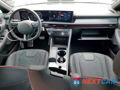 Zdjęcie 8 z 12 samochodu: 2025 HYUNDAI SONATA N LINE VIN:KMHL54JC9SA491305 - miniatura
