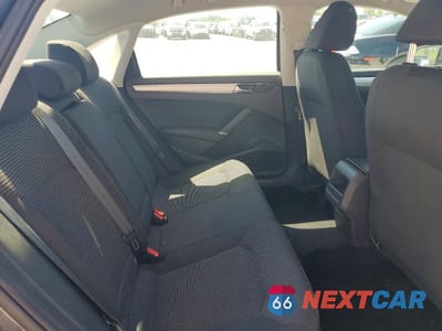 Zdjęcie 10 z 12 samochodu: 2017 VOLKSWAGEN PASSAT S VIN:1VWAT7A36HC042306 - miniatura