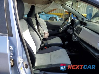 Zdjęcie 7 z 12 samochodu: 2014 TOYOTA YARIS 5-DOOR LE VIN:JTDKTUD38ED574535 - miniatura