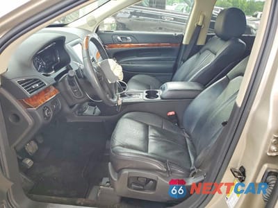 Zdjęcie 7 z 12 samochodu: 2017 LINCOLN MKT VIN:2LMHJ5FK1HBL00680 - miniatura