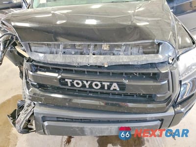 Zdjęcie 11 z 12 samochodu: 2015 TOYOTA TUNDRA TRD PRO VIN:5TFDW5F14FX477043 - miniatura