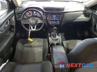 Zdjęcie 8 z 13 samochodu: 2018 NISSAN ROGUE SV VIN:KNMAT2MVXJP597132 - miniatura