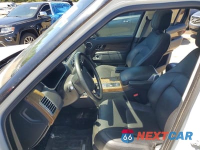 Zdjęcie 7 z 13 samochodu: 2018 LAND ROVER RANGE ROVER HSE VIN:SALGS2SVXJA515976 - miniatura