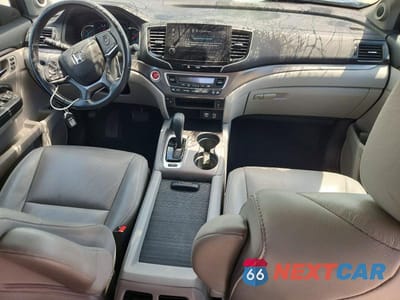 Zdjęcie 8 z 13 samochodu: 2020 HONDA PILOT EXL VIN:5FNYF6H52LB035455 - miniatura