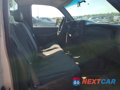 Zdjęcie 10 z 12 samochodu: 2002 CHEVROLET SILVERADO C2500 VIN:1GCGC24U42Z200490 - miniatura