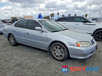 Czwarte zdjęcie samochodu z boku: 2000 ACURA 3.2TL VIN:19UUA5665YA041187 - miniatura