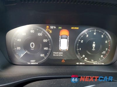 Zdjęcie 9 z 14 samochodu: 2022 VOLVO XC40 T5 MOMENTUM VIN:YV4162UKXN2739251 - miniatura