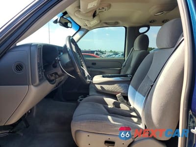 Zdjęcie 7 z 13 samochodu: 2005 CHEVROLET SUBURBAN C1500 VIN:1GNEC16Z35J109523 - miniatura