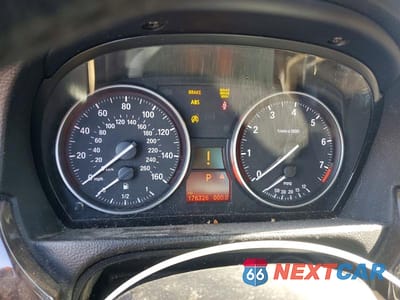Zdjęcie 9 z 12 samochodu: 2009 BMW 328 XI SULEV VIN:WBAPK53599A645585 - miniatura