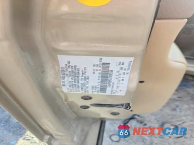 Zdjęcie 14 z 14 samochodu: 2007 FORD FOCUS ZXW VIN:1FAHP36N07W185568 - miniatura