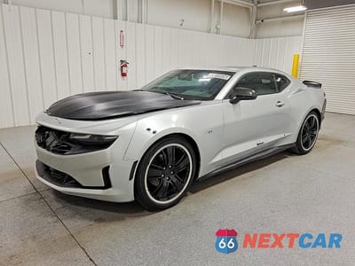 2019 CHEVROLET CAMARO LS 1G1FB1RX0K0131015 - główne zdjęcie licytacji z USA - miniatura