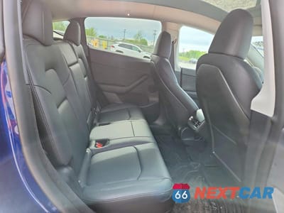 Zdjęcie 11 z 14 samochodu: 2022 TESLA MODEL Y VIN:7SAYGDEE7NA010186 - miniatura