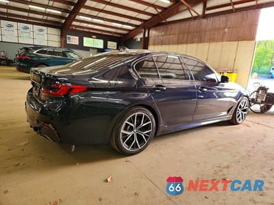 Trzecie zdjęcie samochodu z tyłu: 2021 BMW 540 XI VIN:WBA73BJ02MWX35451 - miniatura