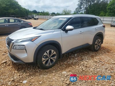 2021 NISSAN ROGUE SV 5N1AT3BA3MC755324 - główne zdjęcie licytacji z USA - miniatura