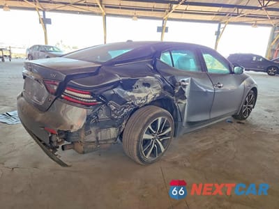 Trzecie zdjęcie samochodu z tyłu: 2021 NISSAN MAXIMA SV VIN:1N4AA6CV2MC511456 - miniatura
