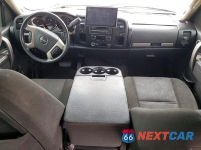 Zdjęcie 8 z 12 samochodu: 2011 GMC SIERRA C1500 SLE VIN:3GTP1VE02BG300963 - miniatura