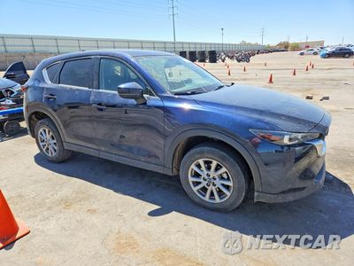 Czwarte zdjęcie samochodu z boku: 2023 MAZDA CX-5 PREFERRED VIN:JM3KFBCM6P0195668 - miniatura