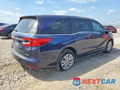 Trzecie zdjęcie samochodu z tyłu: 2021 HONDA ODYSSEY LX VIN:5FNRL6H22MB003545 - miniatura