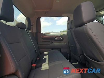 Zdjęcie 10 z 13 samochodu: 2026 CHEVROLET SILVERADO K1500 LT VIN:1GCUKDED1TZ189899 - miniatura