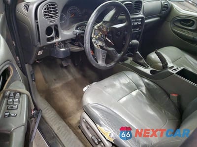 Zdjęcie 8 z 13 samochodu: 2003 CHEVROLET TRAILBLAZER VIN:1GNDT13S232279902 - miniatura