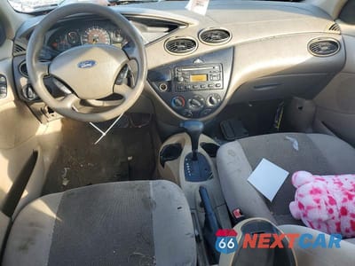 Zdjęcie 8 z 13 samochodu: 2004 FORD FOCUS SE COMFORT VIN:1FAFP34364W174742 - miniatura