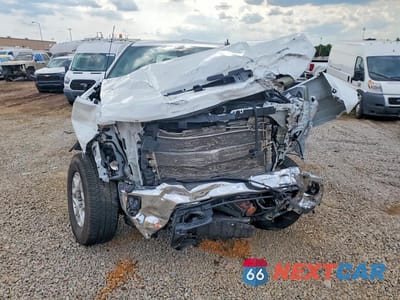 Piąte zdjęcie samochodu w środku: 2026 CHEVROLET SILVERADO K3500 LT VIN:1GB4KTEY0TF168643 - miniatura