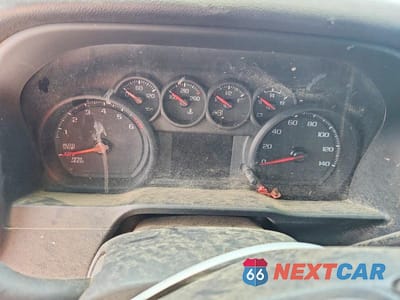Zdjęcie 9 z 12 samochodu: 2024 CHEVROLET SILVERADO K1500 VIN:2GCUDAED8R1210273 - miniatura