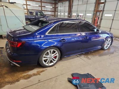 Trzecie zdjęcie samochodu z tyłu: 2018 AUDI S4 PREMIUM PLUS VIN:WAUB4AF42JA045494 - miniatura