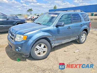 2011 FORD ESCAPE XLT 1FMCU9DG2BKB23296 - główne zdjęcie licytacji z USA - miniatura