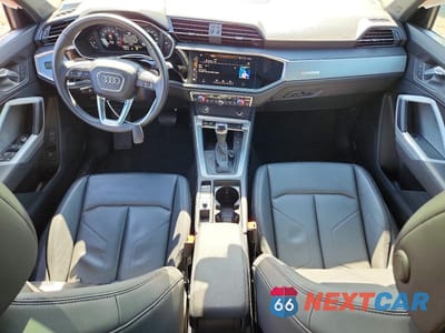 Zdjęcie 8 z 13 samochodu: 2023 AUDI Q3 PREMIUM S LINE 45 VIN:WA1DECF31P1077478 - miniatura