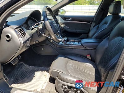 Zdjęcie 7 z 13 samochodu: 2013 AUDI S8 QUATTRO VIN:WAUD2AFD7DN029657 - miniatura