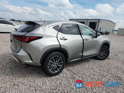 Trzecie zdjęcie samochodu z tyłu: 2025 LEXUS NX 350H BASE VIN:2T2AKCEZ5SC043874 - miniatura