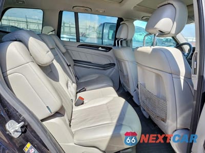 Zdjęcie 11 z 13 samochodu: 2013 MERCEDES-BENZ GL 350 BLUETEC VIN:4JGDF2EEXDA238143 - miniatura